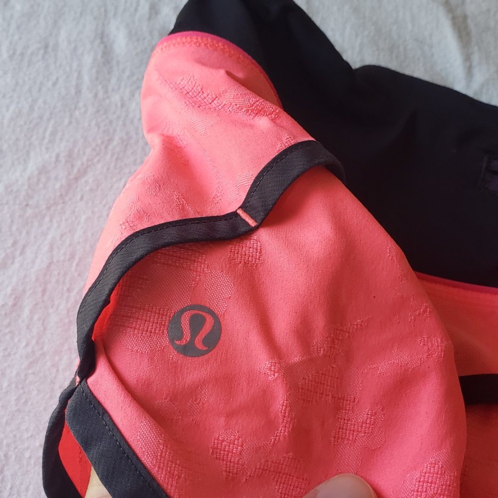 Lululemon Speed Up Shorts. Pink Size 6 - Picture 5 of 6
